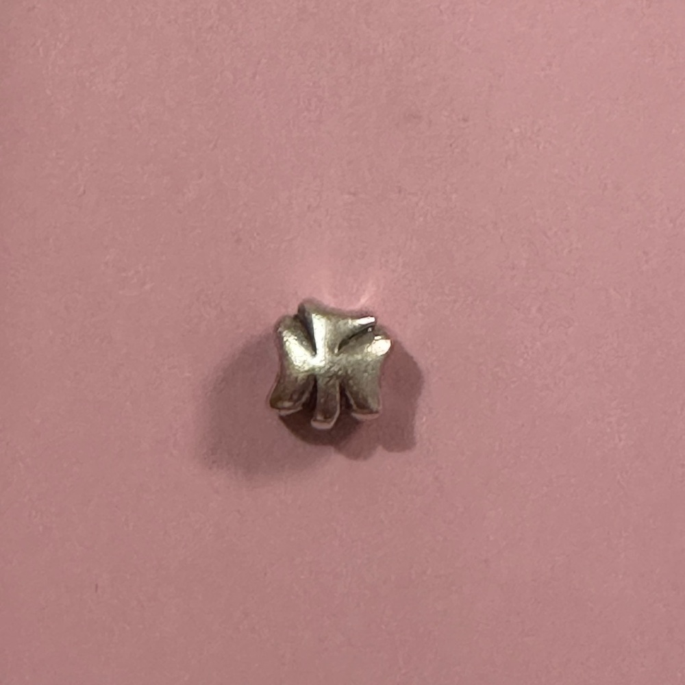 Clover Charm